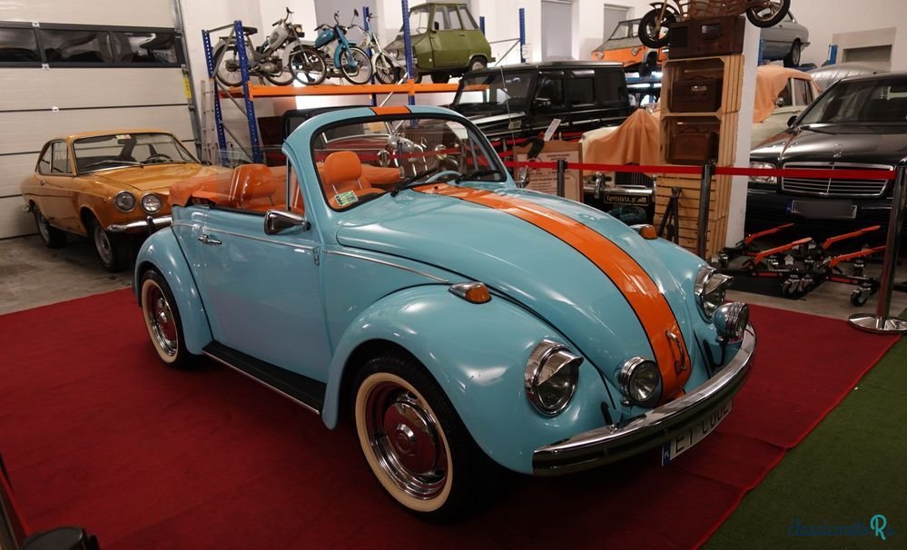 1976' Volkswagen Garbus photo #1