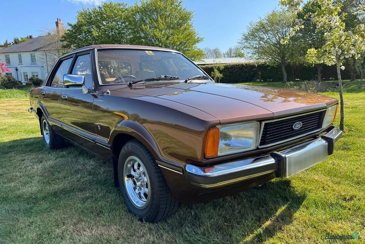 1979' Ford Cortina photo #1
