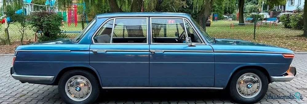 1969' BMW Neue Klasse 2000 photo #5