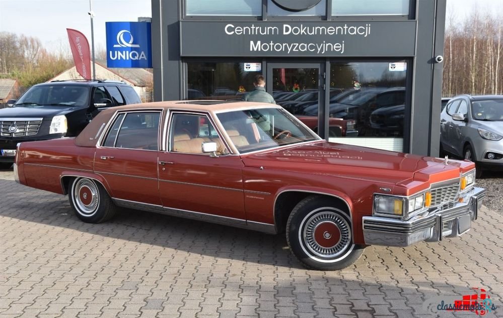 1977' Cadillac Fleetwood photo #2