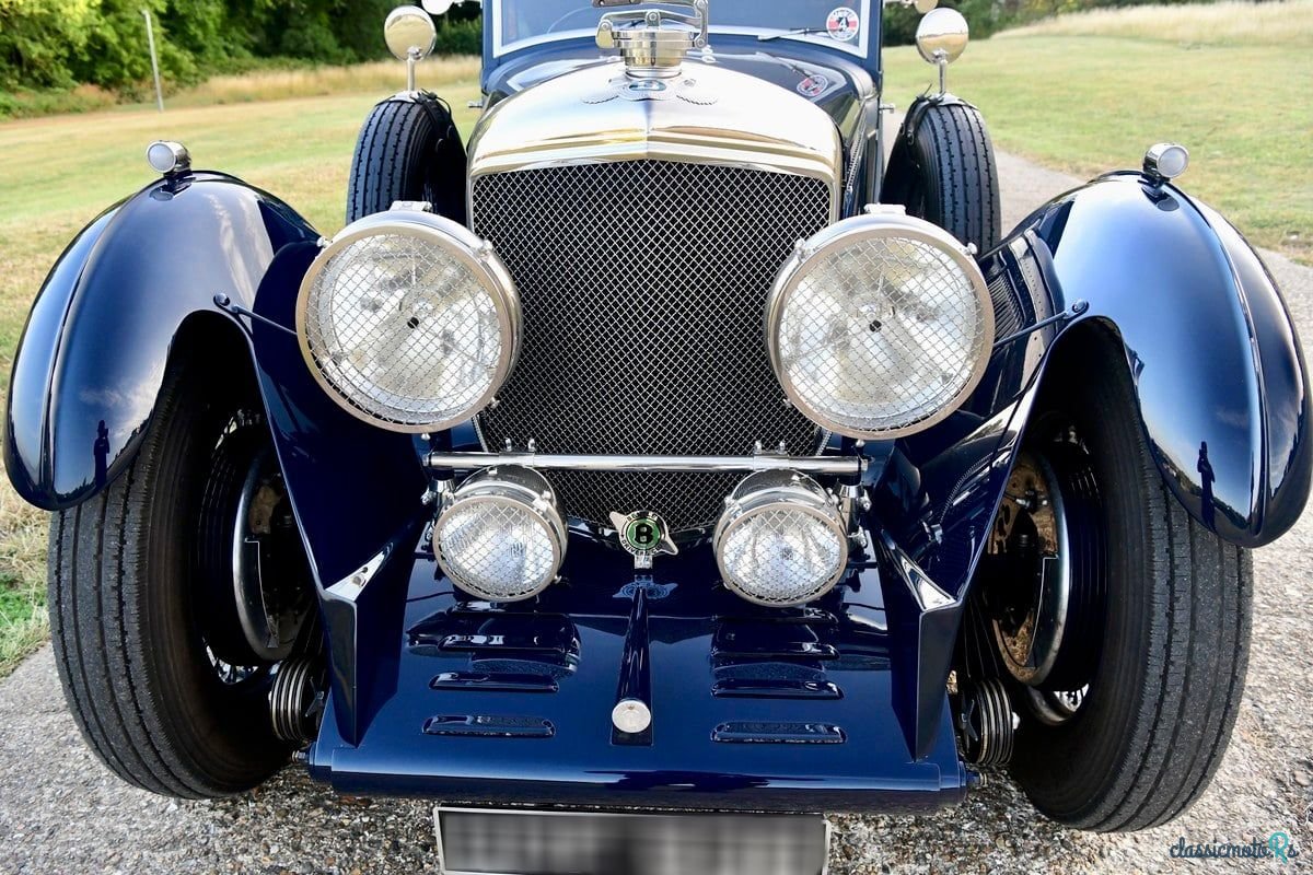 1953' Bentley Blue Train By Racing Green photo #2