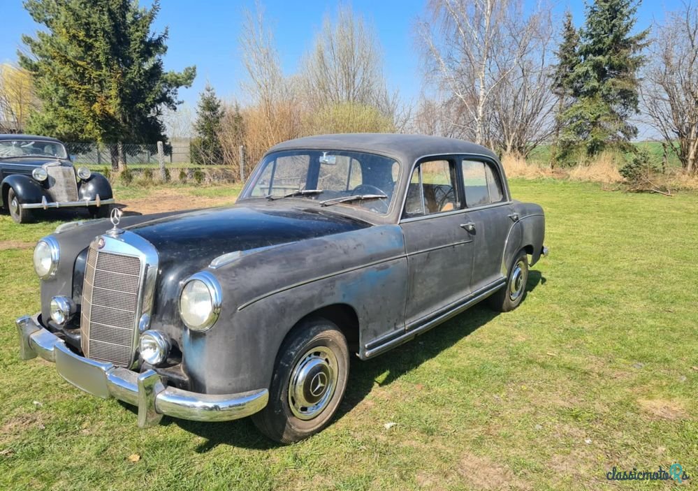 1954' Mercedes-Benz 220S Ponton photo #2