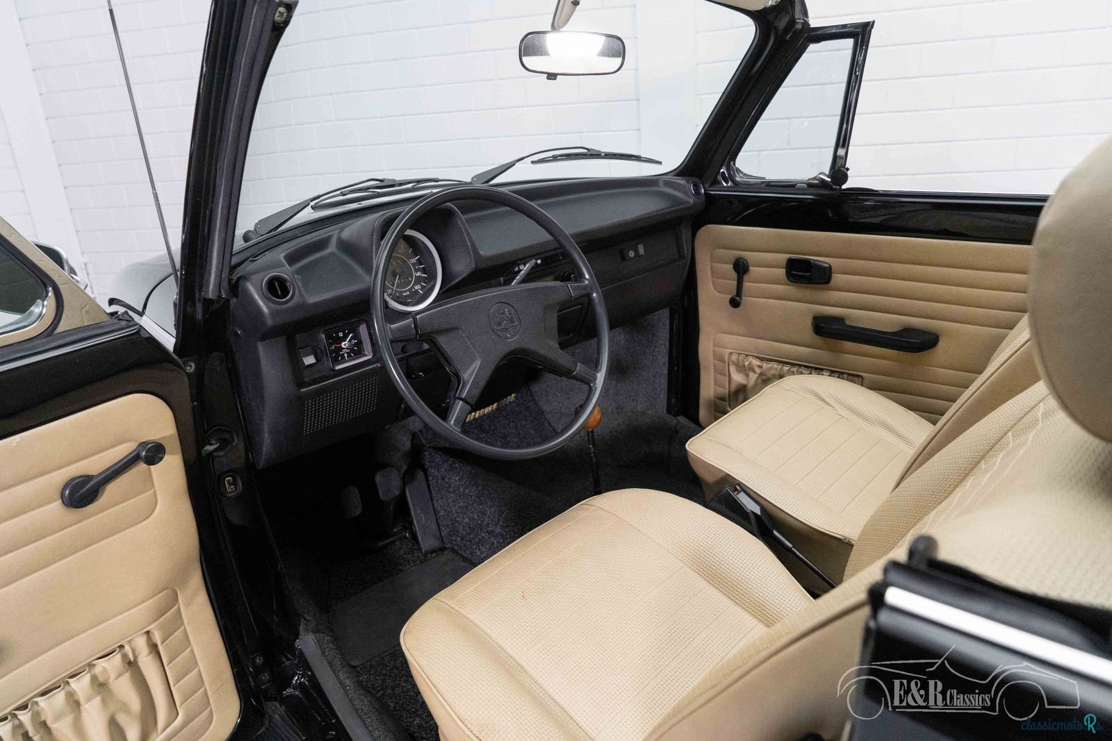 1973' Volkswagen Beetle photo #2