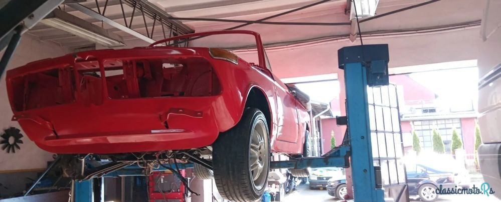 1973' BMW 1602 photo #5