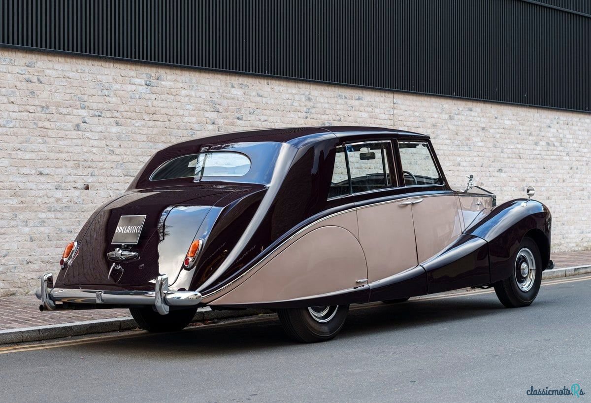 1953' Rolls-Royce Silver Wraith photo #3