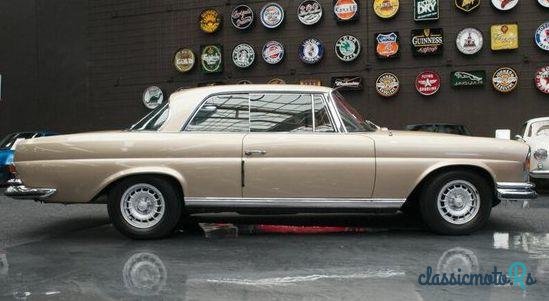 1970' Mercedes-Benz 280 Se 3.5 photo #4