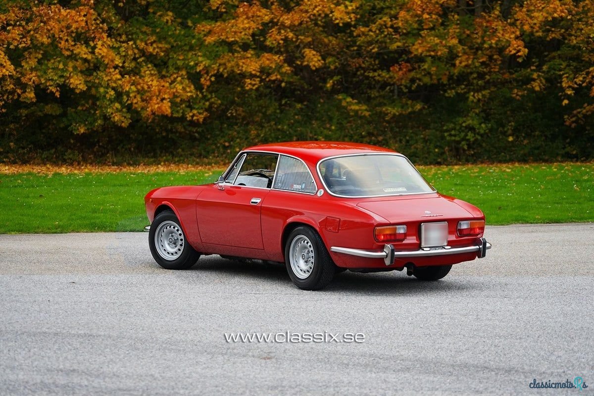 1974' Alfa Romeo Gtv 2000 photo #5