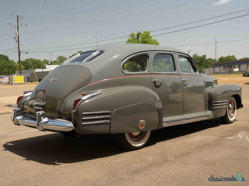 1941' Cadillac Series 61 photo #4