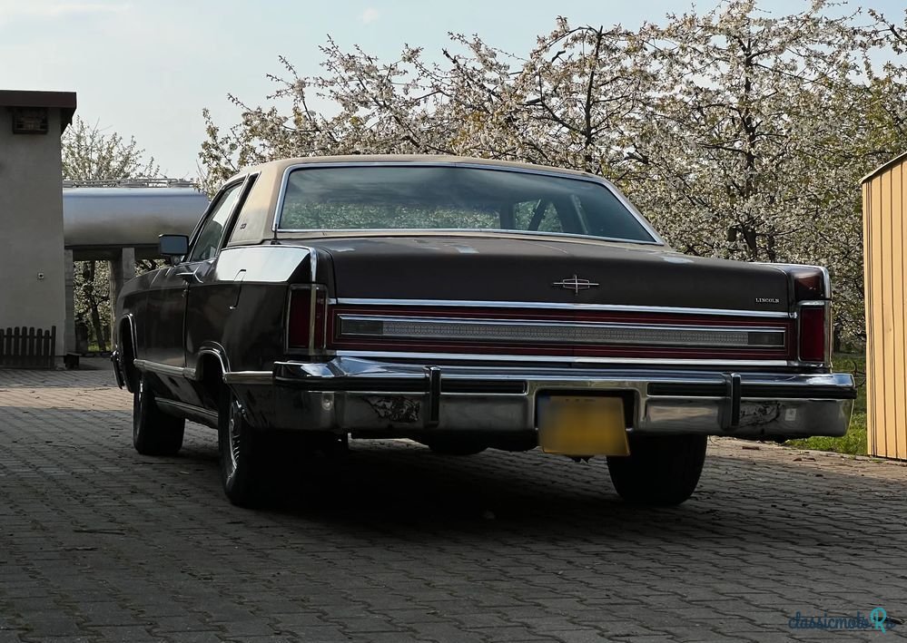 1978' Lincoln Town Car photo #2