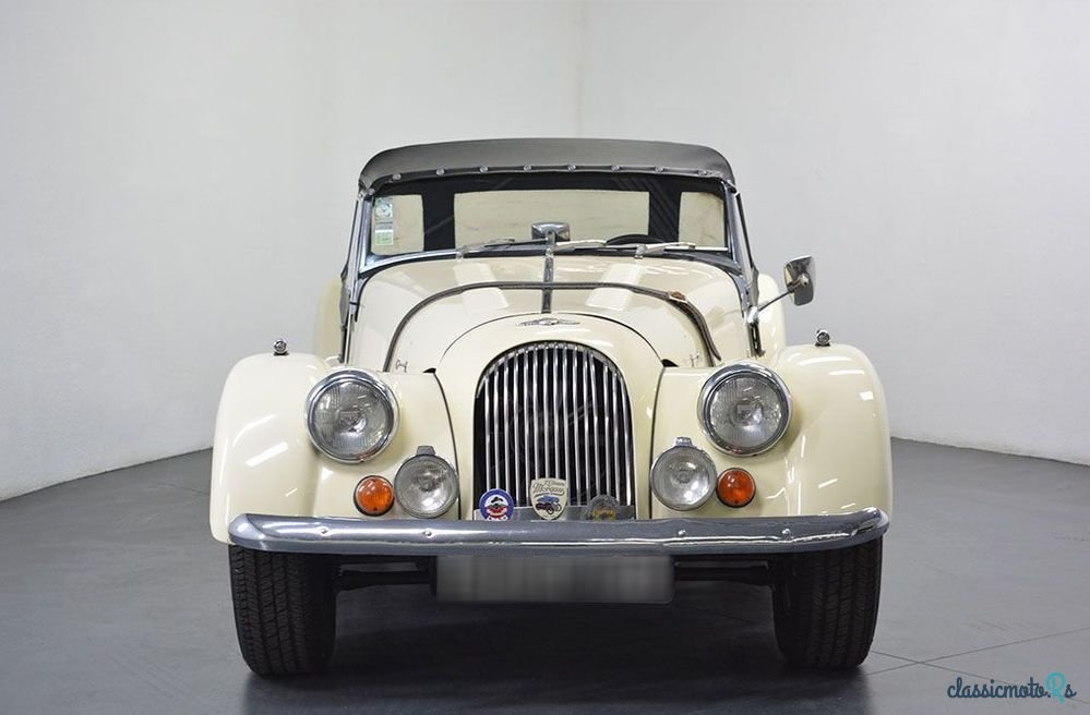 1976' Morgan Plus 8 photo #3