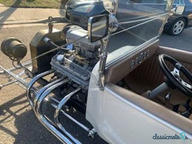 1923' Ford photo #4