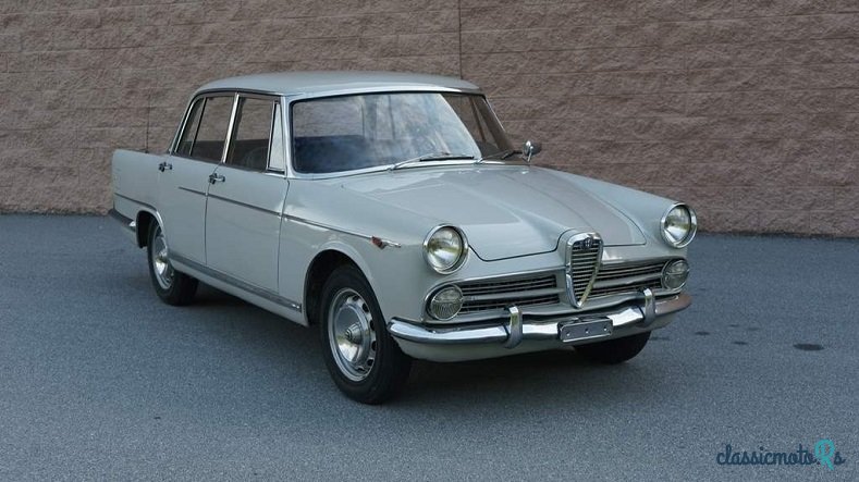 1960' Alfa Romeo 2000 photo #1