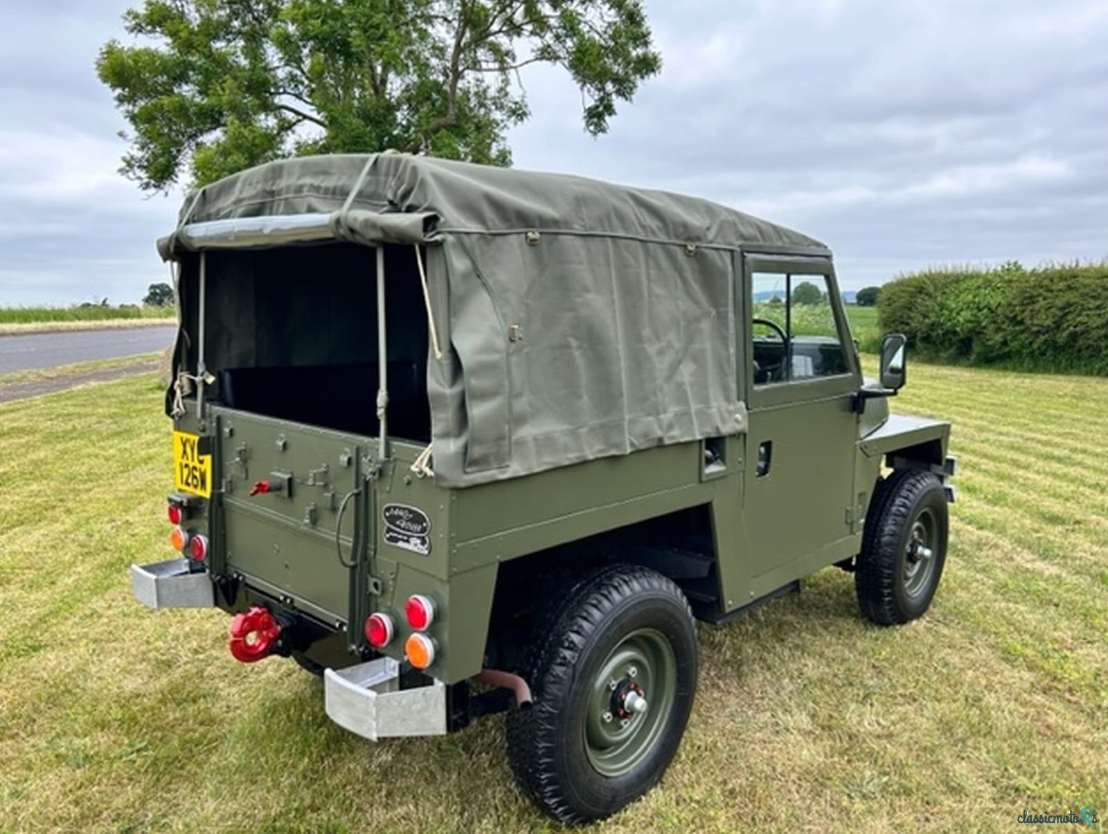 1980' Land Rover Lightweight photo #3
