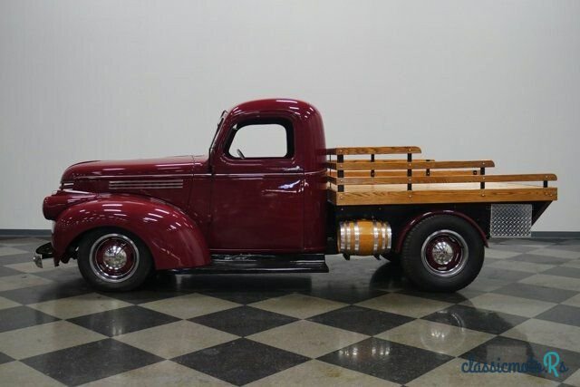1941' Chevrolet photo #2