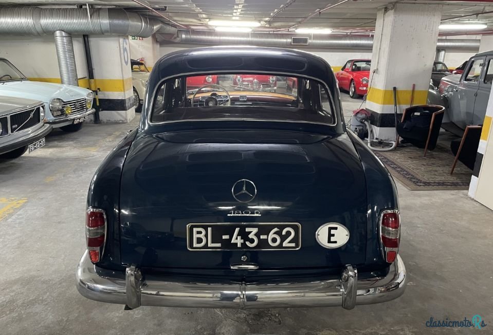 1961' Mercedes-Benz 180 photo #3