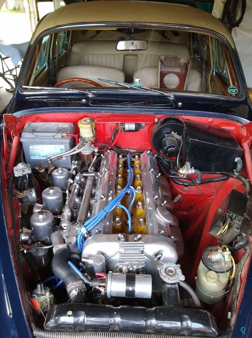 1966' Jaguar Mk2 Mark 2 3.8 photo #2