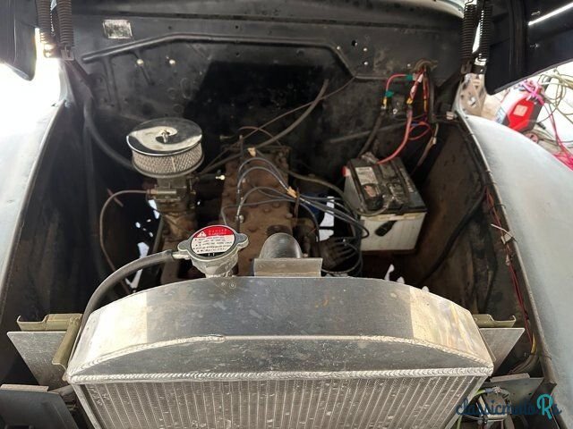 1949' Ford F-1 photo #2