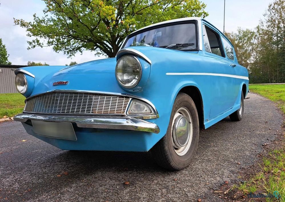 1962' Ford Anglia 106E photo #2