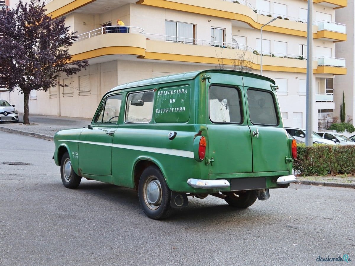 1966' Ford Anglia photo #3