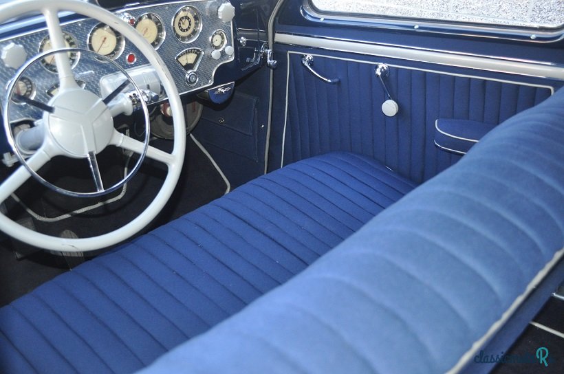 1937' Cord 812 photo #5