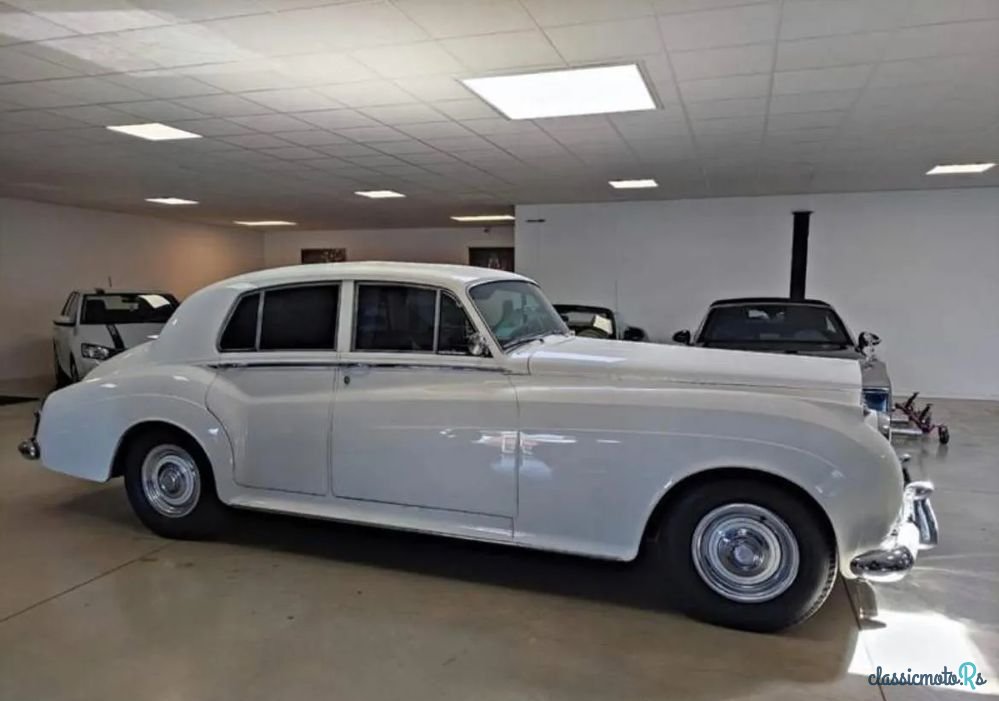 1961' Rolls-Royce Phantom photo #5