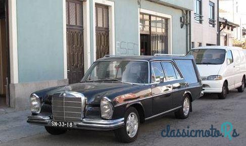 1967' Mercedes-Benz 250 photo #2