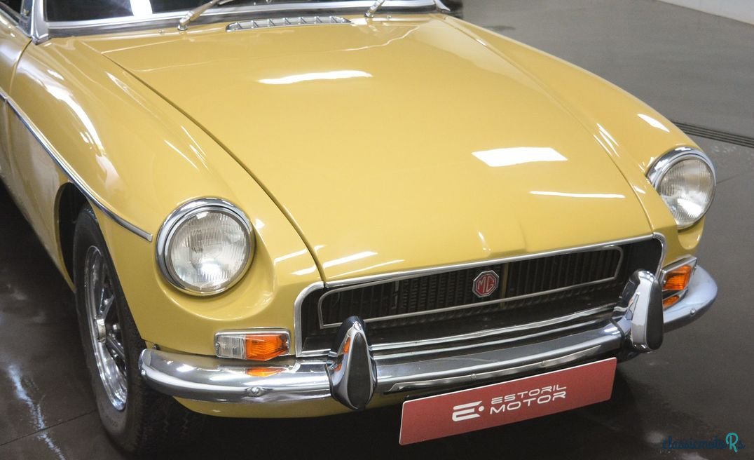 1971' MG MGB photo #1