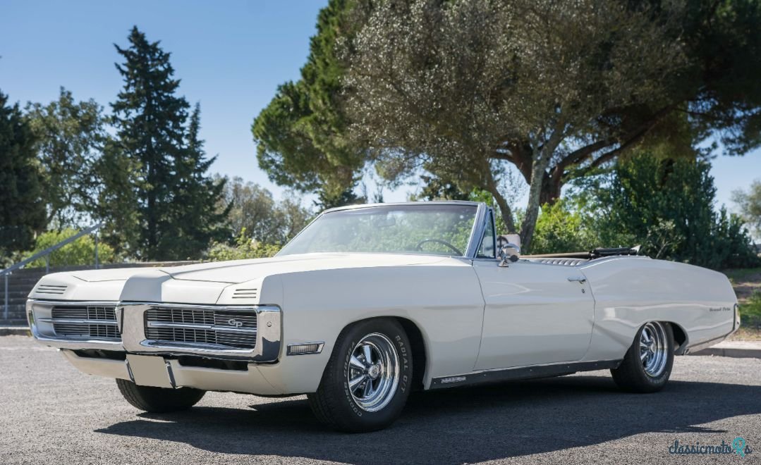 1967' Pontiac Grand Prix photo #1