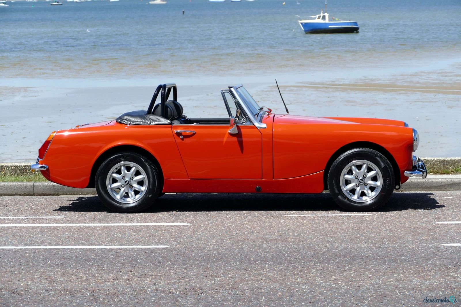 1974' MG photo #2