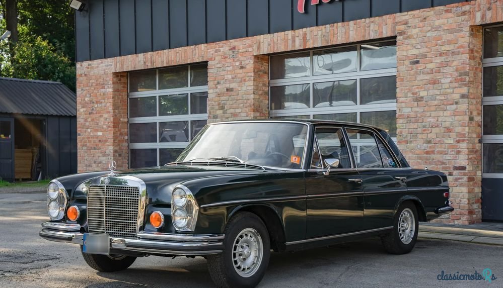 1971' Mercedes-Benz 280 photo #1