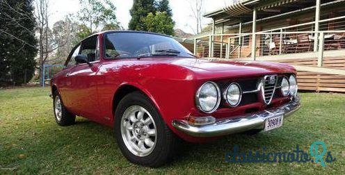1968' Alfa Romeo 1750 Gt Veloce photo #5