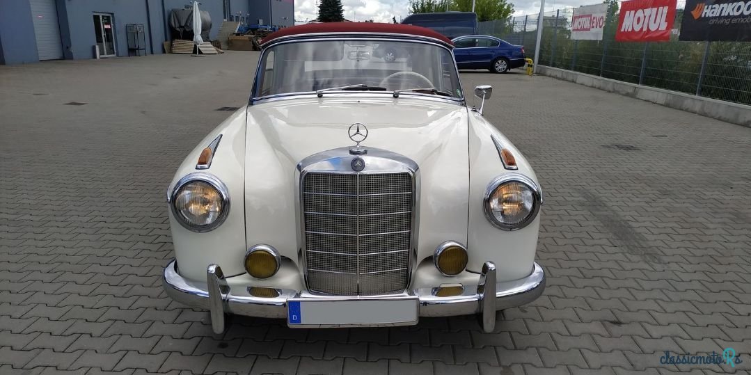 1957' Mercedes-Benz 220 S photo #2