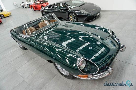 1968' Jaguar E Type 4.2 photo #1