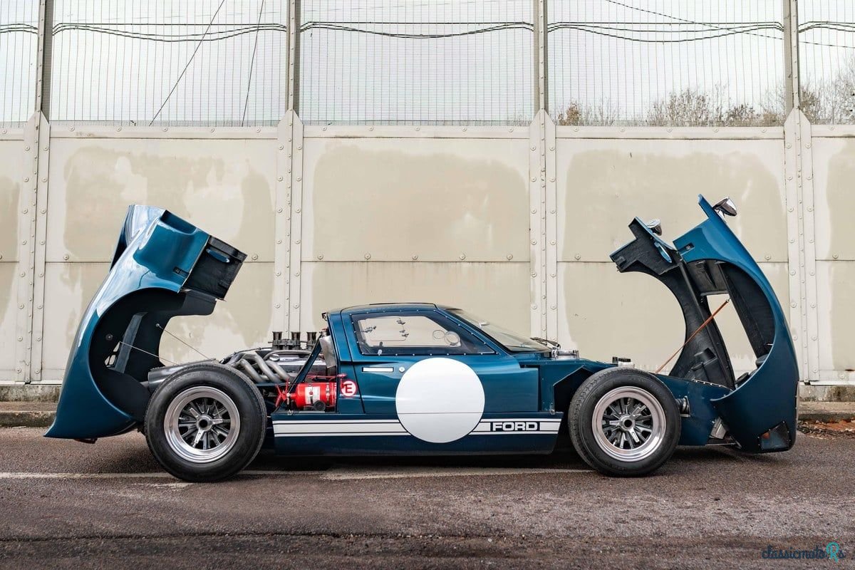 1989' Ford GT40 Replica photo #2