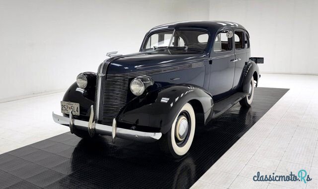 1937' Pontiac photo #1
