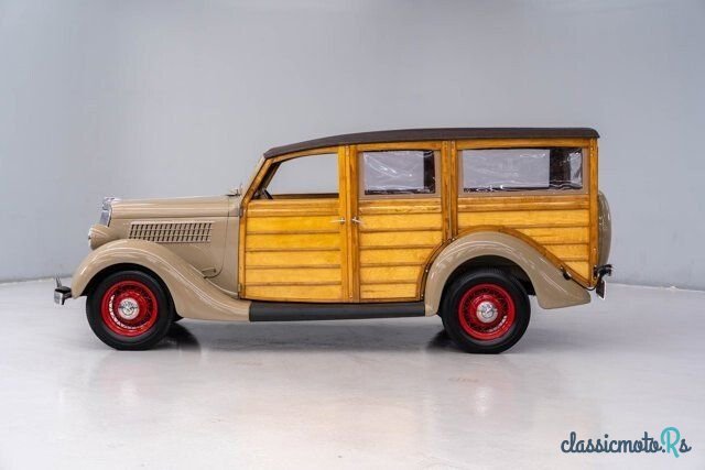 1935' Ford Model 48 photo #2