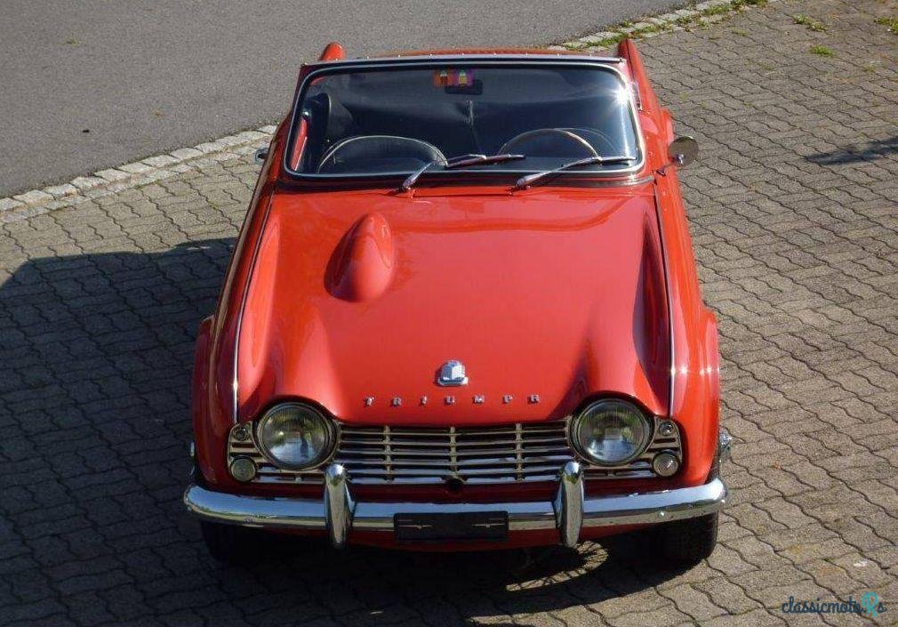 1963' Triumph TR4 photo #2