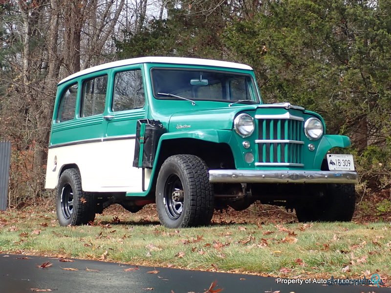 1962' Willys Station Wagon Utility Wagon 4x4 photo #2