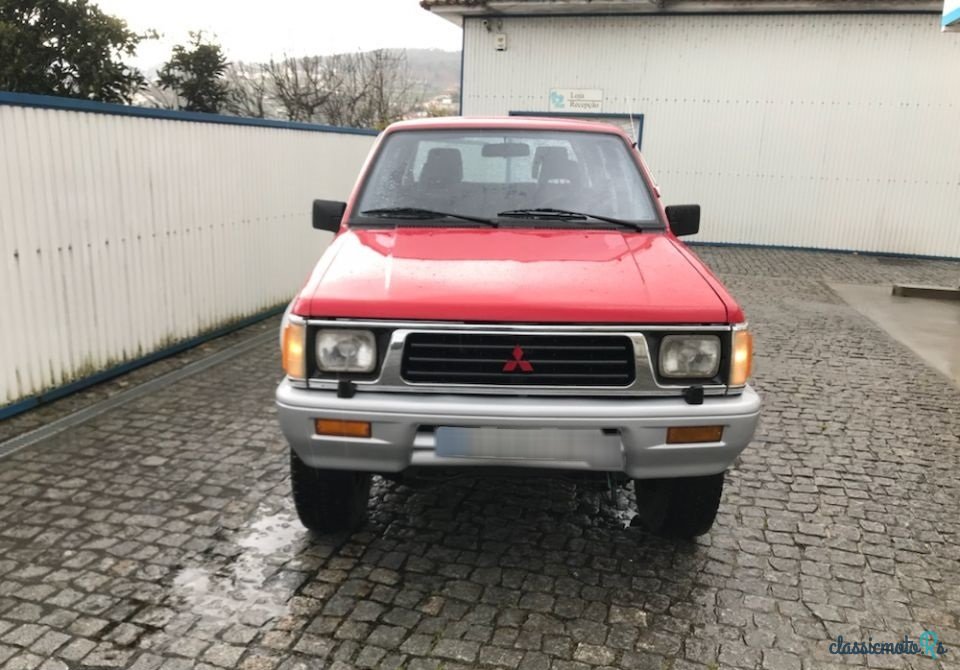 1995' Mitsubishi L200 2.5 TD 4x4 photo #1