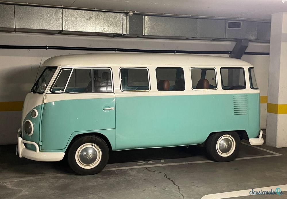 1975' Volkswagen Transporter photo #2