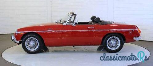 1973' MG MGB photo #2