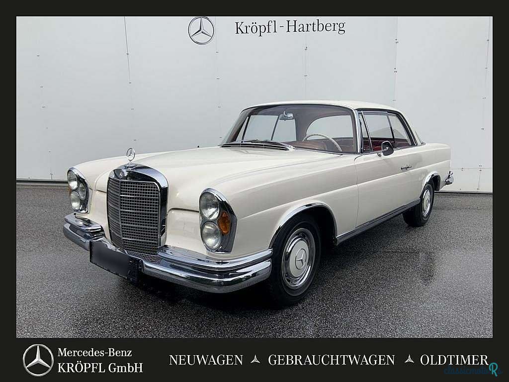 1966' Mercedes-Benz W111 photo #1