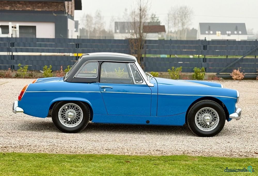 1964' MG Midget photo #2
