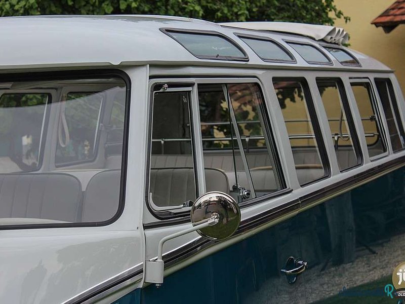 1966' Volkswagen T1 Samba photo #2
