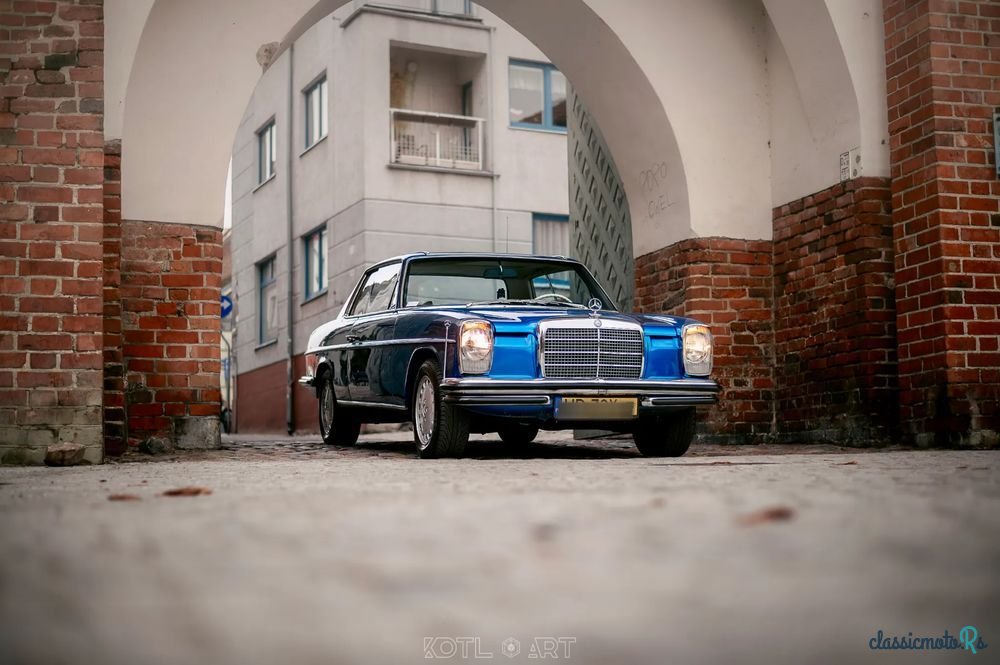 1971' Mercedes-Benz 250CE W114 photo #2