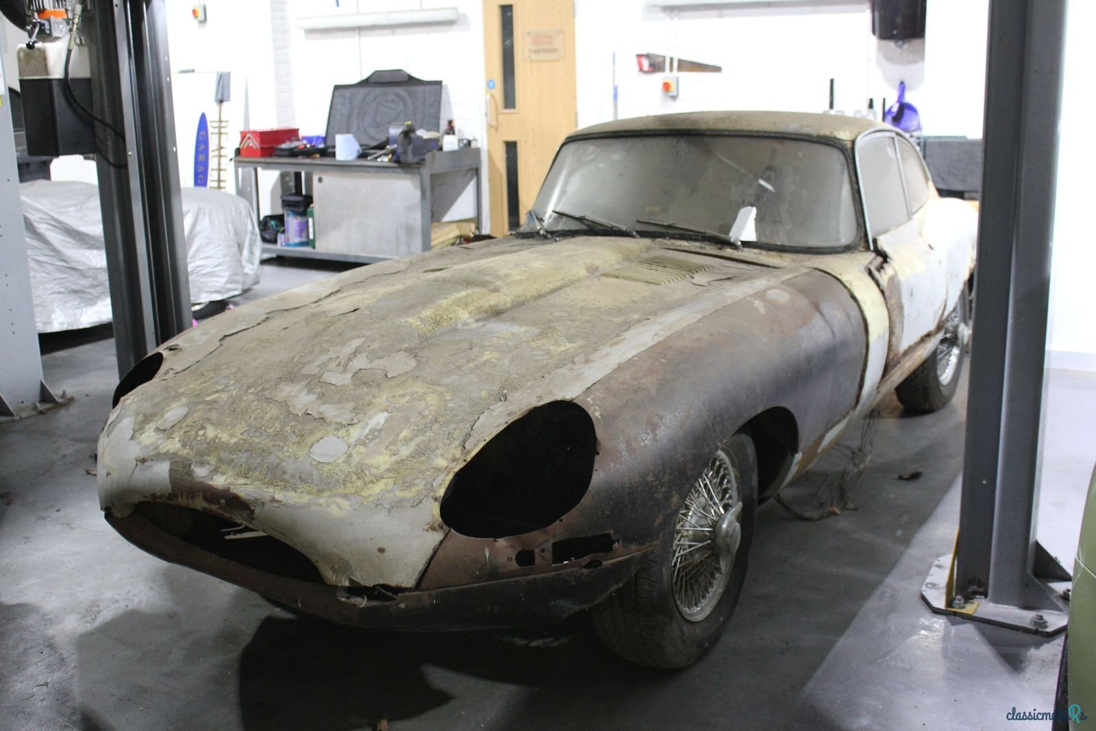 1968' Jaguar E-Type photo #1