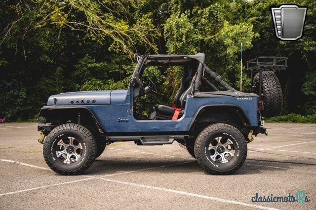1988' Jeep Wrangler photo #3