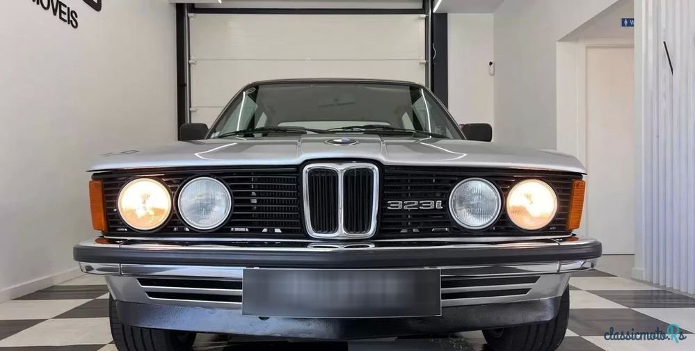 1982' BMW Série 3 photo #3