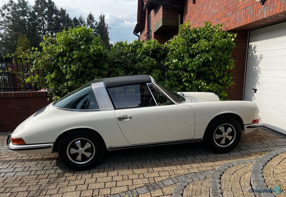 1968' Porsche 911 photo #1