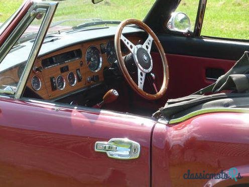 1971' Triumph GT6 Convertible photo #4